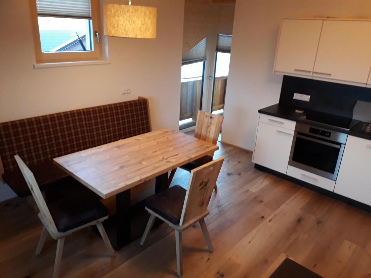 Kristall Apartment