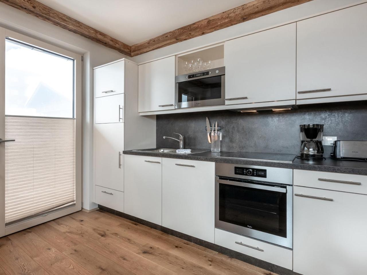 Apartment Kristall *